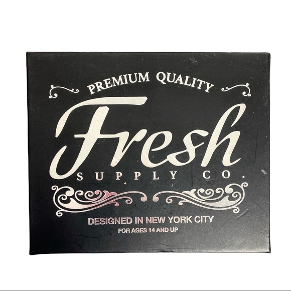 NIB Yu-Gi-Oh! Bifold Wallet - Picture 2 of 8